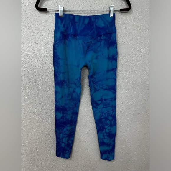 Bombshell Tie Dye SET Caribbean Blue Size M NWT - Picture 9 of 12